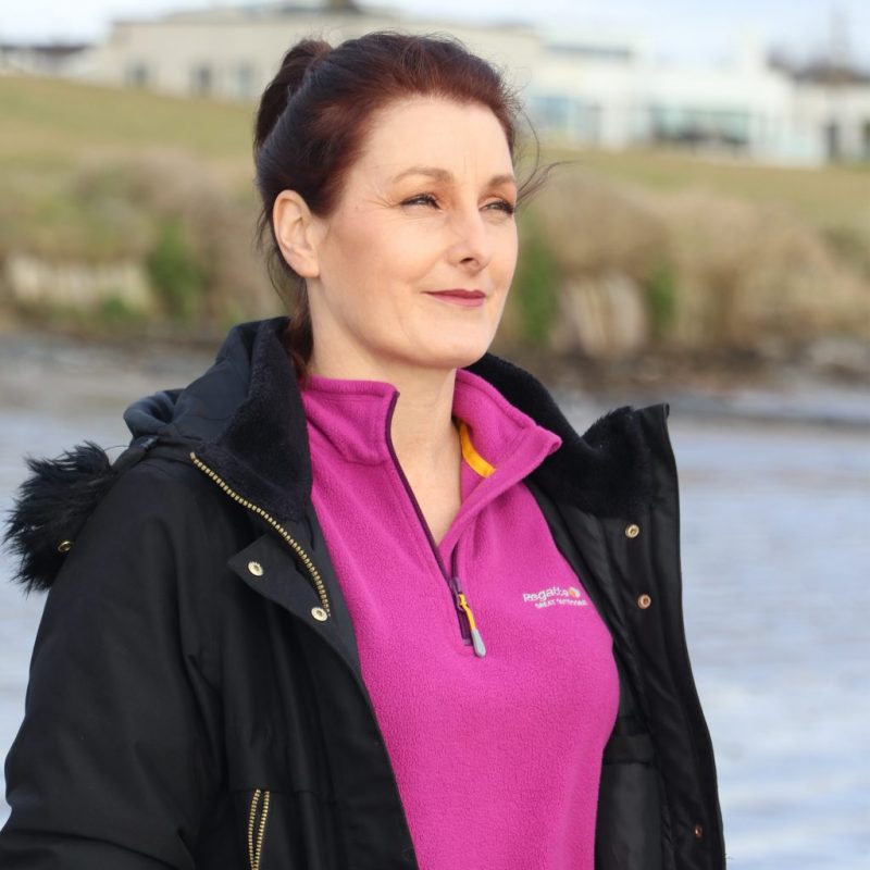 Laura-1024x1024-1-800x800